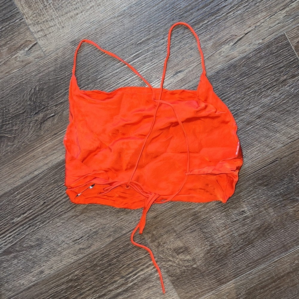 Open Back Crop Top - Picture 2 of 3